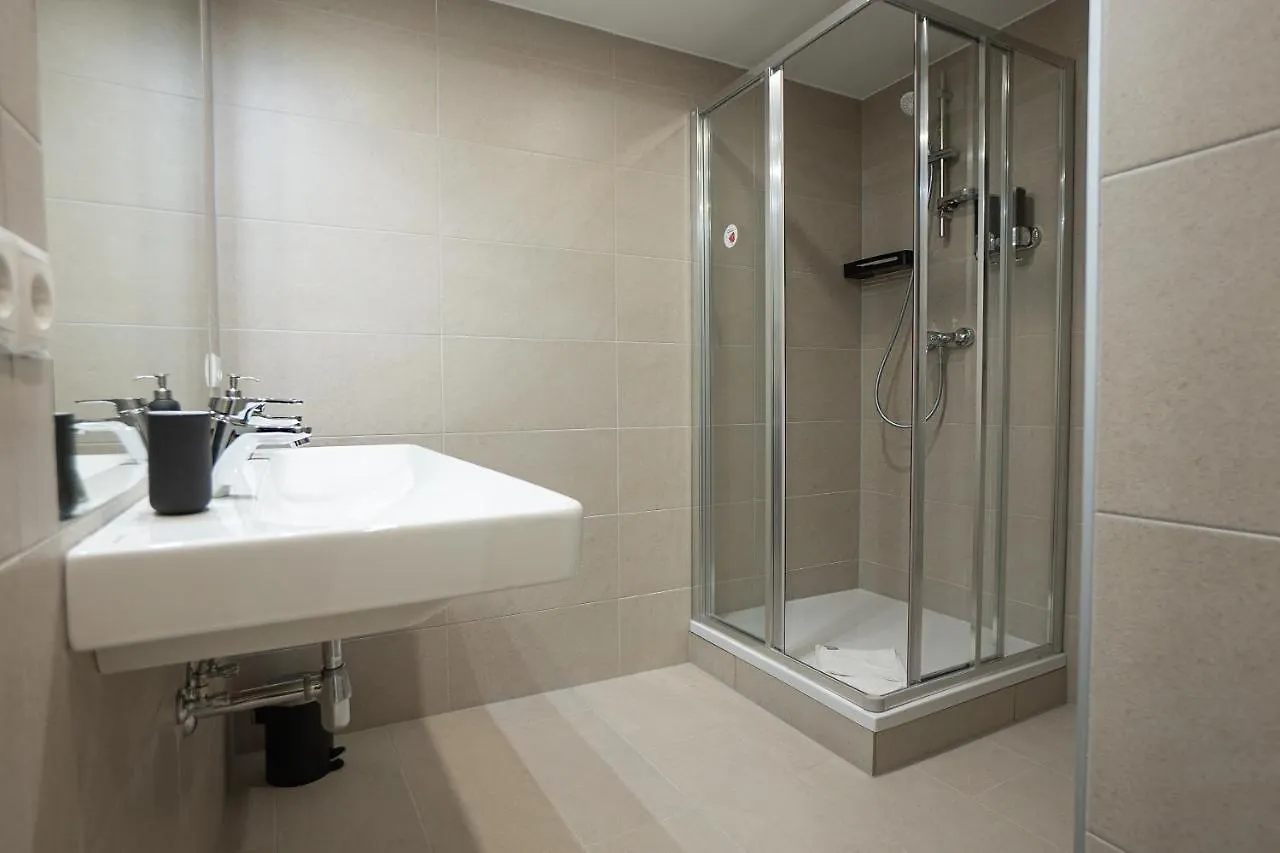 1Br Apartment With A Queen-Size Bed And Terrace - Contactless 24H Check-In Vienna Austria